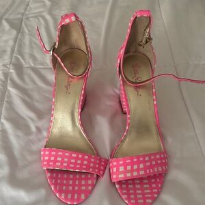 Lilly Pulitzer Pink Polka Dot Strappy Sandals size 10.